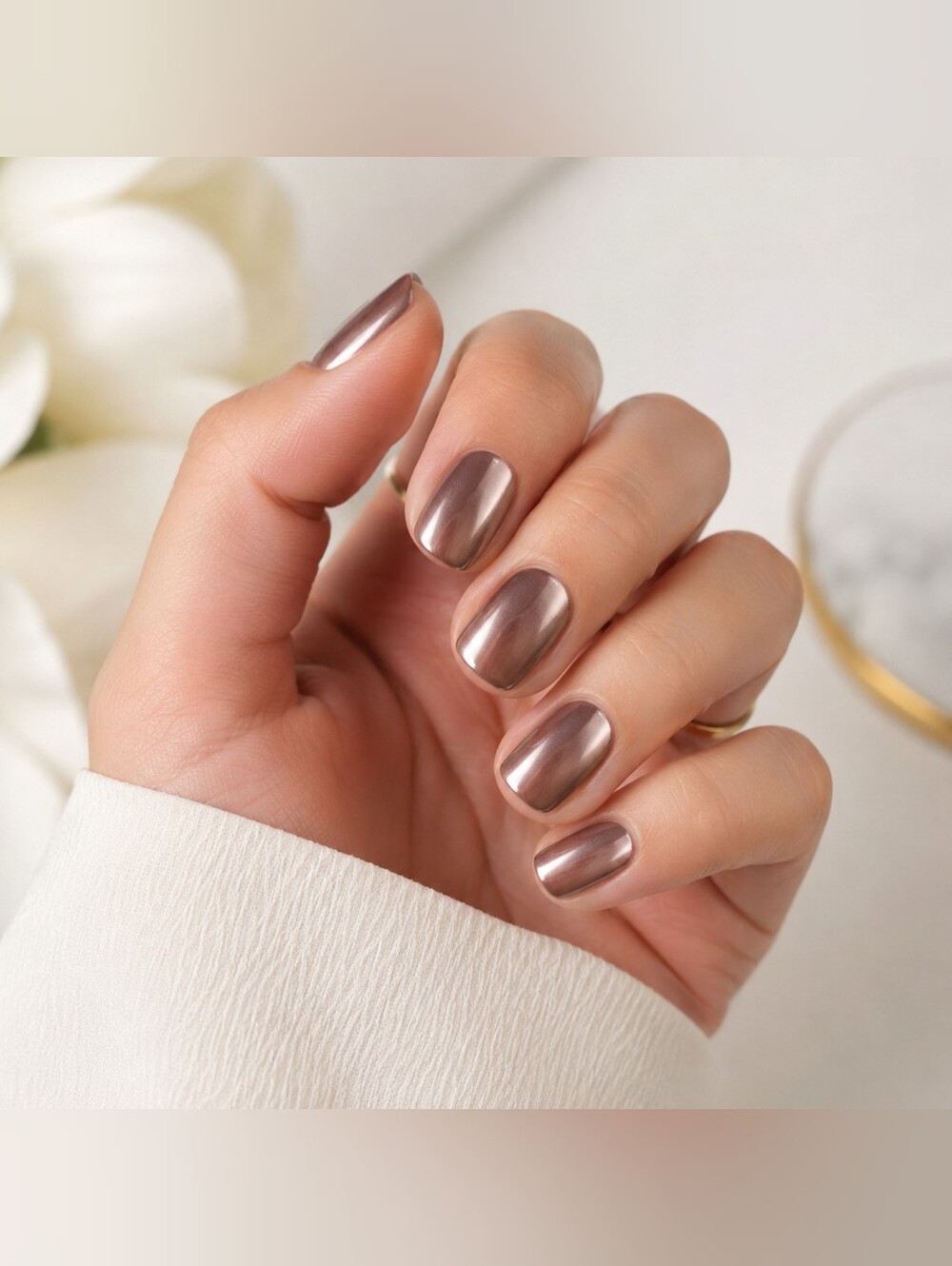 CurvLife Gel Press On Nails 30pc Short Squoval Brown Chrome Metallic